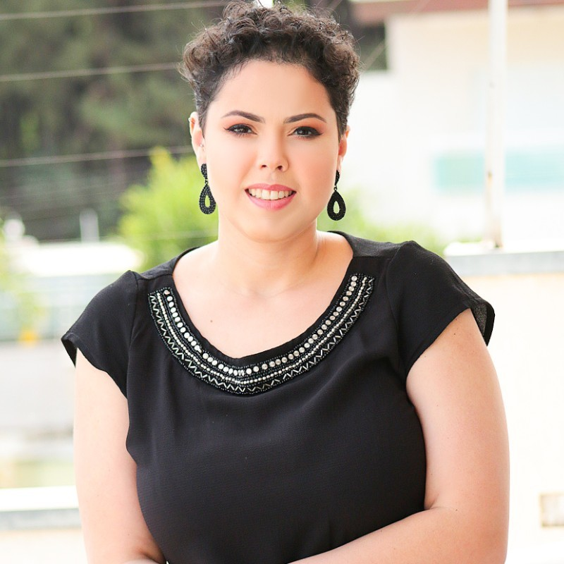 Dra. Carolina Galvão